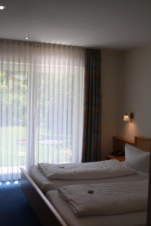 Hotel-Gasthof zur Krone Riedenburg Zimmer foto