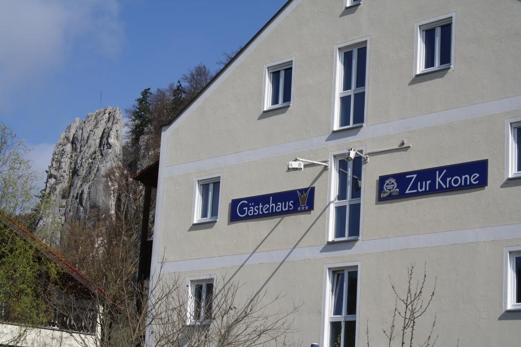 Hotel-Gasthof zur Krone Riedenburg Exterior foto